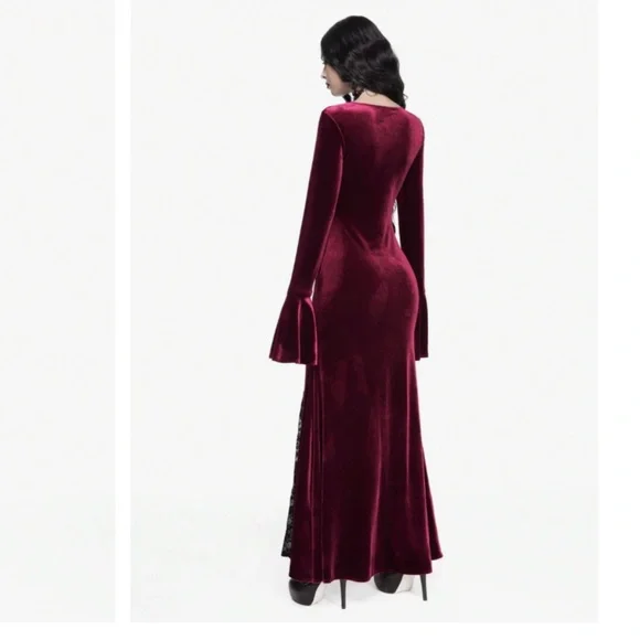NWOT Burgundy Velvet Gothic Elegant Fitted Mermaid Maxi dress & lace trim - Picture 3 of 4